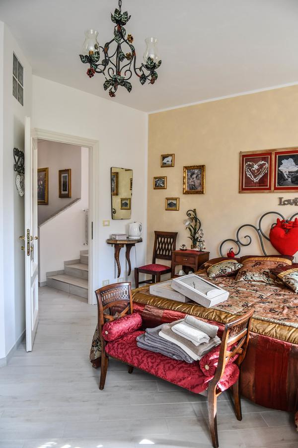 La Terra Di Mingo Bed & Breakfast Vado Ligure Exterior photo