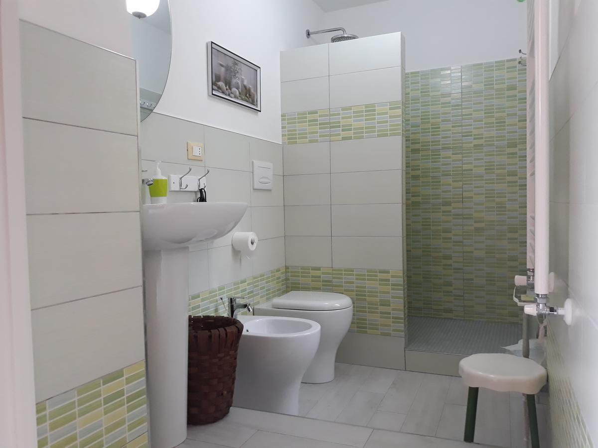La Terra Di Mingo Bed & Breakfast Vado Ligure Exterior photo