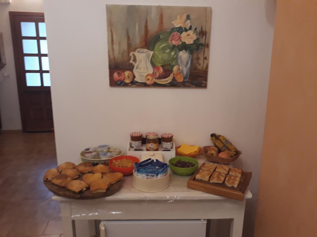 La Terra Di Mingo Bed & Breakfast Vado Ligure Exterior photo